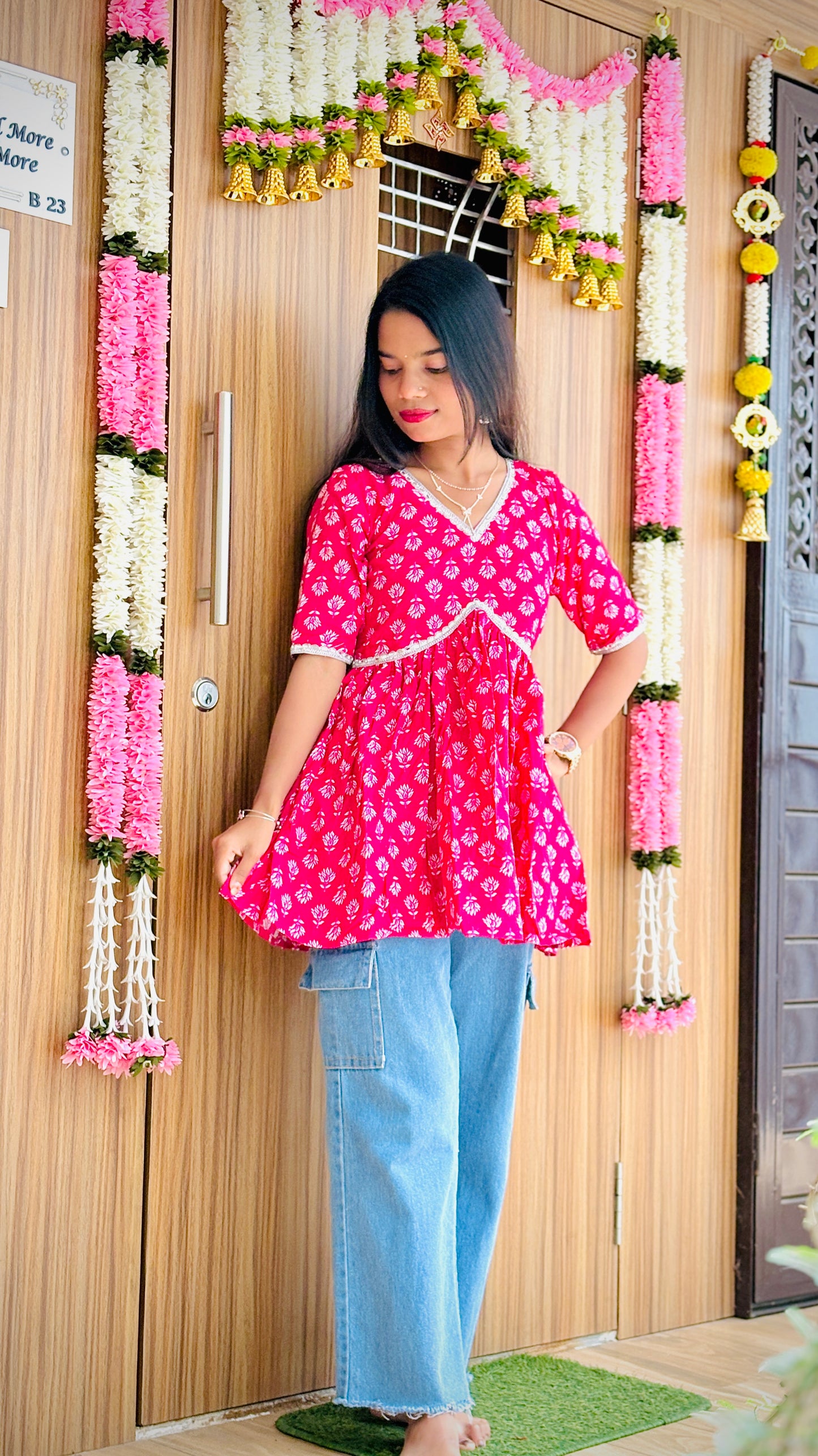 Gulzar Bell Sleeves Kurti