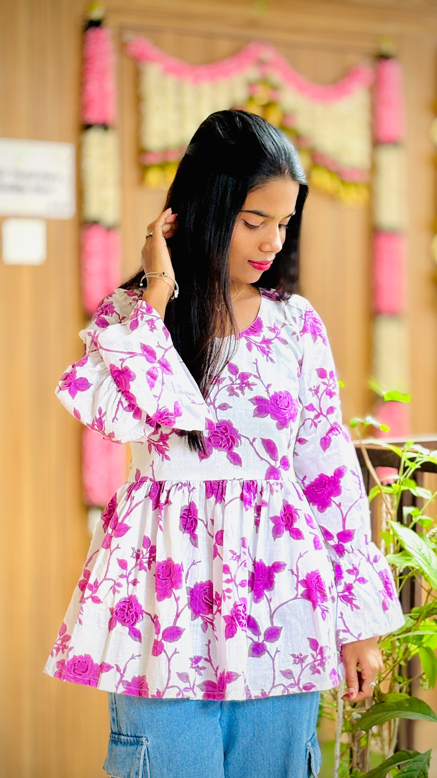 Gulzar Bell Sleeves Kurti